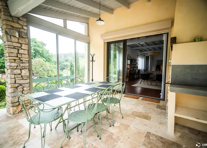 Casa vacanze à Font Aubarne Nîmes