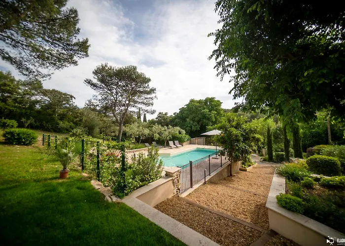 Casa vacanze à Font Aubarne *